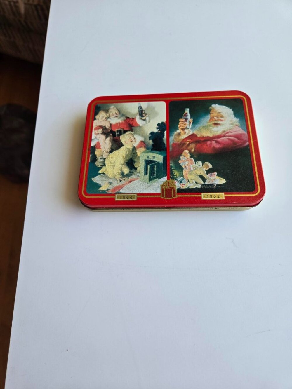 Vintage 1996 Coca-Cola Santa Claus Nostalgia Playing Cards 2 In Tin Sealed Decks